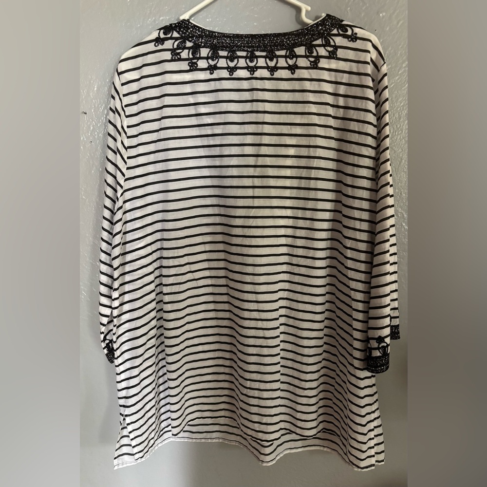 Chelsea & Theodore white/ black striped tunic blouse‎ embroidery details SZ 2X - Picture 2 of 7